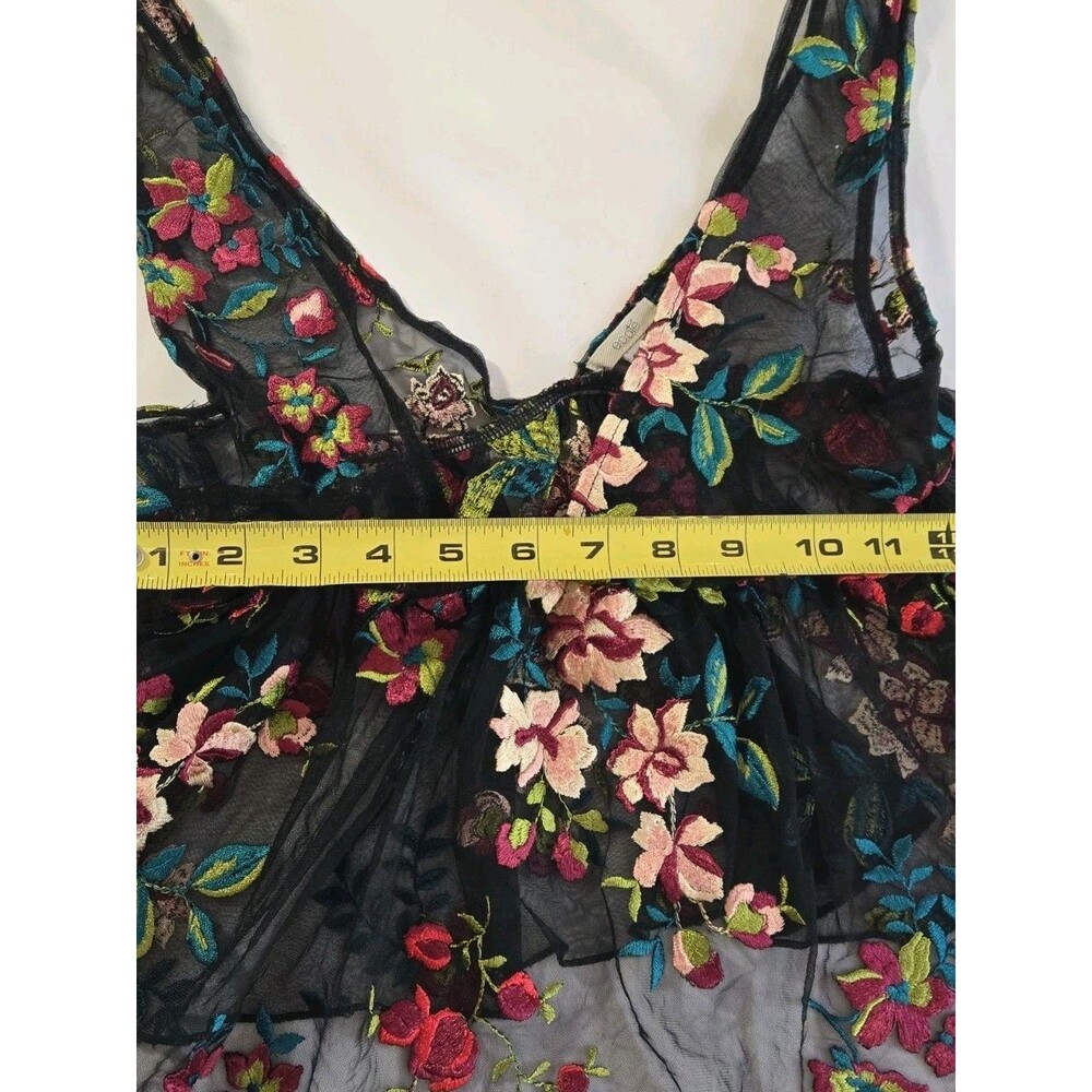 Ecote Black Floral Baby Doll Embroidered Top XS Boho Indie Layering Piece - Picture 9 of 11